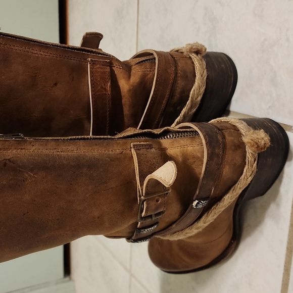 Freebird by Steven Drove Boots - Picture 7 of 11